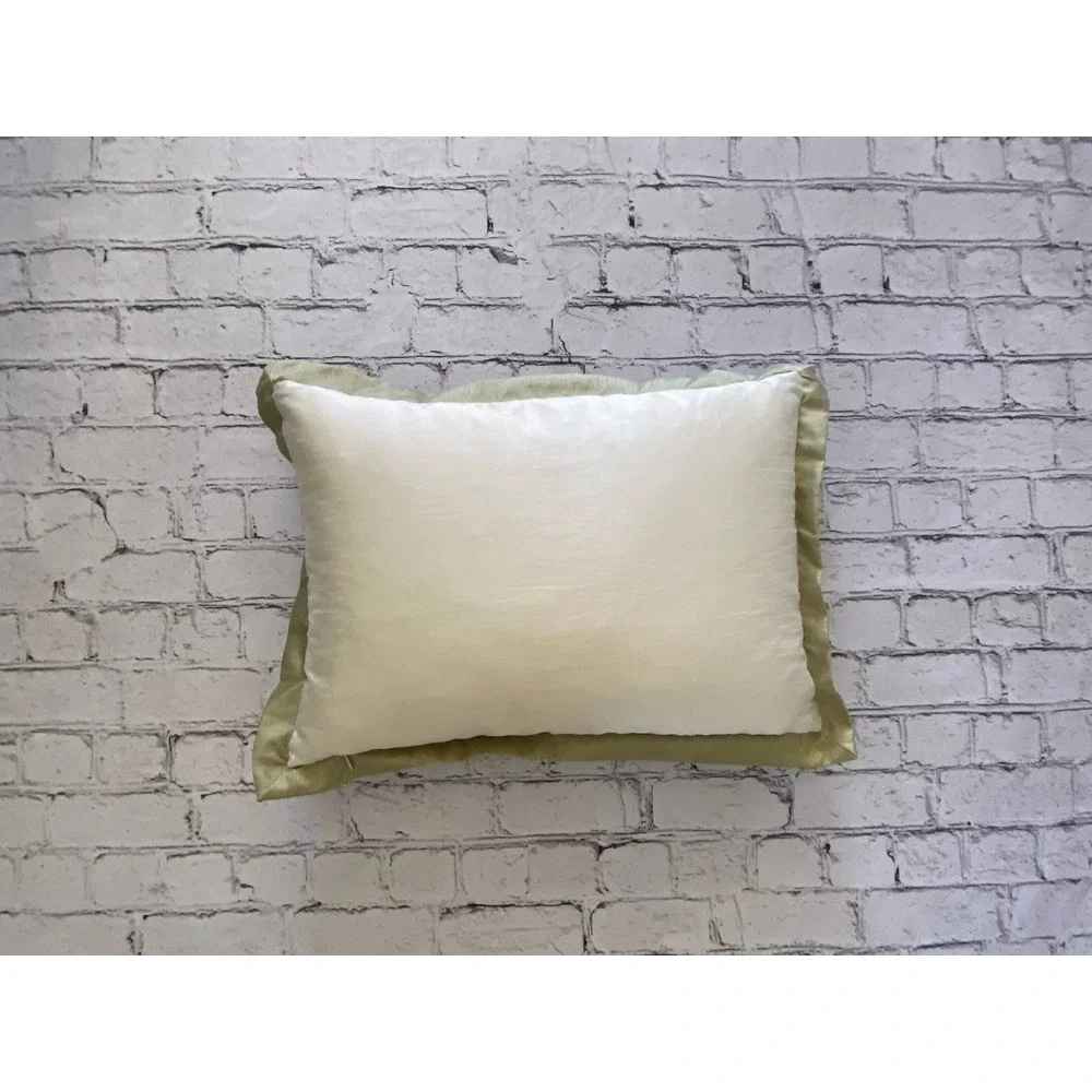 Vintage Blizzard Plush Decorative Bird Pillow Silk Satin Trim Zipper w‎ Insert